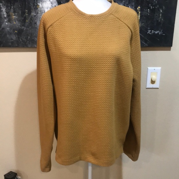 Men's Textured Crew Neck Mustard Colored Sweater-Size L - Picture 1 of 5